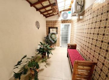Casa · 233m² · 5 Quartos · 1 Vaga · Casa à venda em Campinas, Jardim Proença I, com 5 quartos, com 233.5 m²