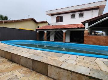 Casa · 325m² · 3 Quartos · 4 Vagas · Casa a venda em Itanhaém , Jardim Mosteiro próximo ao centro da cidade .