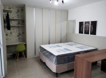 Apartamento de 1 quarto, São Paulo · Mobiliado/ Varanda/ Ar condicionado