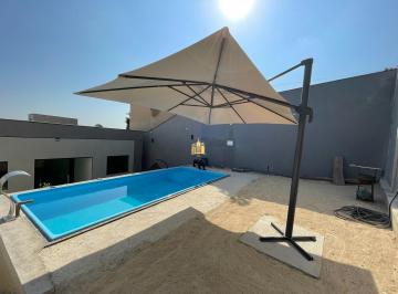 Foto 01 · Excelente Casa à Venda no Bairro São Francisco de Assis, Esmeraldas, MG - 3 Quartos, Piscina, R$ 530
