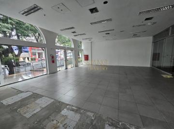 Comercial · 521m² · 18 Vagas · Loja comercial para venda e locação de 521m² | 04 banheiros e 18 vagas de garagem | Condomínio Profi