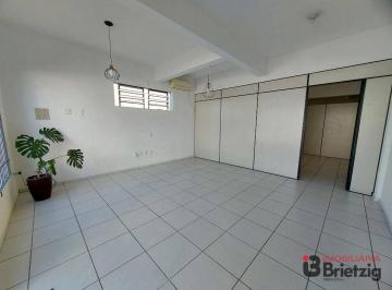 Sala frente · Sala para alugar, 52 m² por R$ 1.800 + taxas/mês - Bom Retiro - Joinville/SC