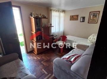 Casa de 2 quartos, Curitiba · Sobrado em Rua Paulo Kissula - Capão da Imbuia - Curitiba/PR