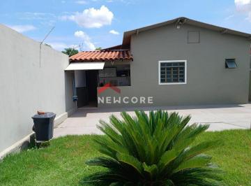 Casa · 78m² · 2 Quartos · Casa em  Rua Geralda Francisca Borges - São Jorge - Uberlândia/MG