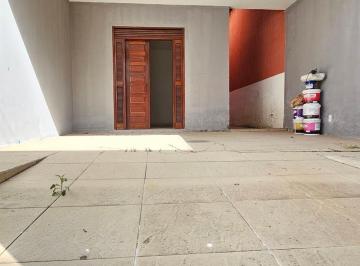 Casa · 250m² · 3 Quartos · 2 Vagas · Casa Com 3 quartos À Venda - Bairro São José, Juazeiro do Norte/CE