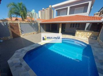 Casa · 250m² · 5 Quartos · 6 Vagas · Sobrado com 5 dorms, Flórida, Praia Grande - R$ 1.4 mi, Cod: 831673