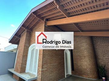 Casa · 178m² · 3 Quartos · 4 Vagas · Casa para locação com 3 Quartos e 4 banheiros, 178 m² bairro Vila Arens