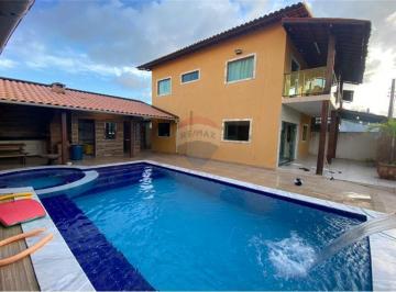 Casa · 220m² · 4 Quartos · 3 Vagas · Casa com piscina Maracaípe
