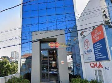 0b4aa7018ff4d892304017e8edcdd3bea7926790 · Prédio Comercial / Centro