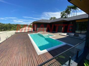 6552859fefdbe78610ab2d31570f85e9.jpg · Casa terrea de 500m² com 4 quartos