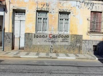 Foto 01 · Casarão arquitetônico à venda no Centro de Mogi das Cruzes, com 3 quartos, 2 salas, quintal, 113m² d