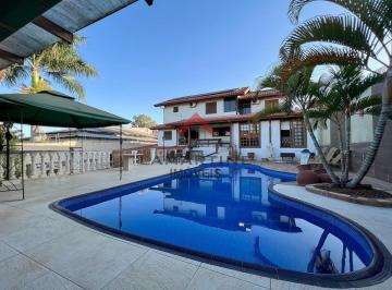 Casa de 6 quartos, Águas Claras · IMPERDIVEL!! CASA 6 QTOS / EXCELENTE LOCALIZAÇÃO