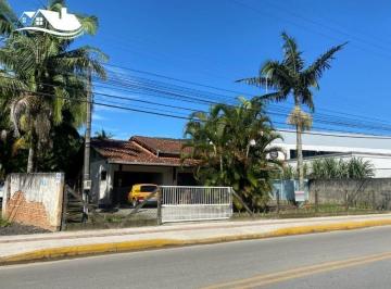 Casa · 492m² · 2 Quartos · Casa em Camboriú no bairro Rio Pequeno