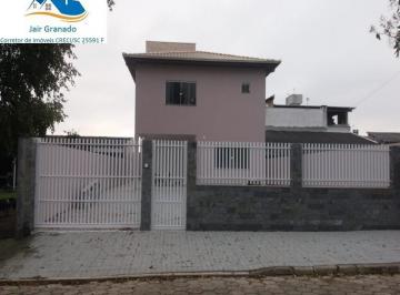 Casa · 200m² · 3 Quartos · 1 Vaga · Linda Casa em Camboriú no bairro São Francisco de Assis com 03 dormitórios