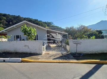 Casa · 443m² · 3 Quartos · 3 Vagas · Casa à venda, monte alegre, CAMBORIU - SC com 04 Quartos sendo 01 Suíte