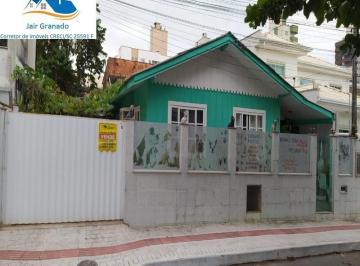 Casa · 325m² · 2 Quartos · 2 Vagas · Linda Casa de alvenaria em Balneário Camboriú