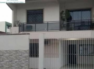 Apartamento · 79m² · 2 Quartos · 2 Vagas · Apartamento no Centro de Balneário Camboriú