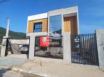 Casa · 260m² · Casa à venda, Bairro São Francisco, CAMBORIU - SC com 04 Suítes