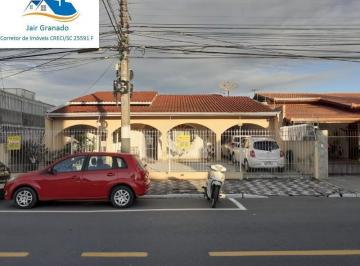 Casa · 268m² · 3 Quartos · 2 Vagas · Linda Casa em Balneário Camboriú próximo ao shopping