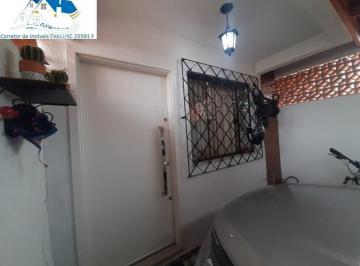 Casa · 118m² · 3 Quartos · 2 Vagas · Lindo Sobrado semi-mobiliado em Camboriú no bairro Santa Regina