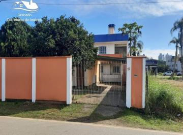 Casa · 336m² · 6 Quartos · 3 Vagas · Ótima oportunidade de renda!