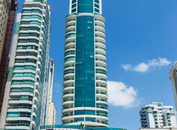 Apartamento · 197m² · 4 Quartos · 4 Vagas · Apartamento em Balneário Camboriú Frente Mar