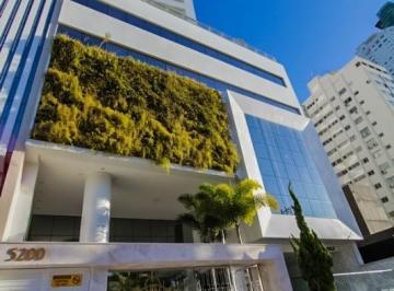 Apartamento · 410m² · 8 Quartos · 5 Vagas · Cobertura Triplex em Balneário Camboriú