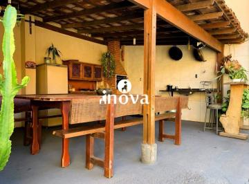 Casa · 169m² · 3 Quartos · 4 Vagas · Casa à venda, 3 quartos, 4 vagas, Palmeiras,Residencial - Uberaba/MG