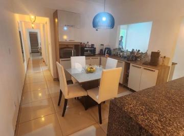 Casa · 80m² · 3 Quartos · 2 Vagas · Casa à venda em São José dos Campos, Parque dos Ipês, com 3 quartos, com 80 m²