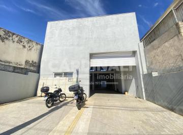 Comercial · 587m² · 4 Vagas · Barracão