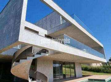 Casa · 1321m² · 6 Quartos · 10 Vagas · Nova - nunca habitada !