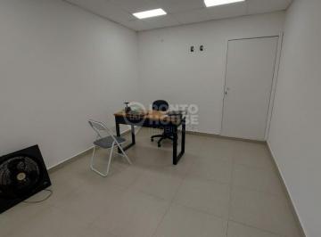 Comercial · 49m² · 1 Vaga · Conjunto comercial à venda com 3 salas, 2 banheiros, 1 vaga, copa com 49m².
