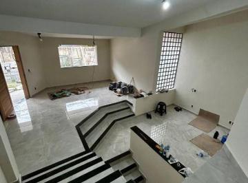 28be48278ae03c5562d2893276dca8e1665bf09b · Casa à venda com Edícula no Jd Serra/ Jd Paulita