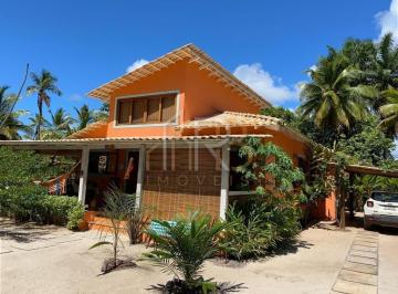 Casa · 1000m² · 3 Quartos · 4 Vagas · Casa em condomínio fechado no Sargi