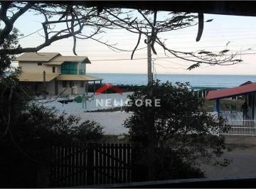 Casa · 200m² · 4 Quartos · 2 Vagas · Casa em Rua Inério Joaquim da Silva - Pântano do Sul - Florianópolis/SC