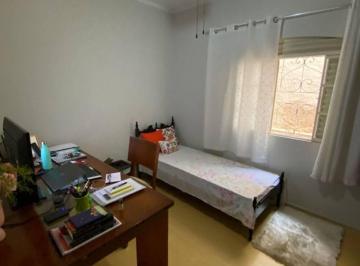 Casa · 250m² · CASA CHÁCARA FLORESTA - BOTUCATU / SP