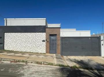 Casa · 450m² · CASA RECANTO AZUL - BOTUCATU / SP