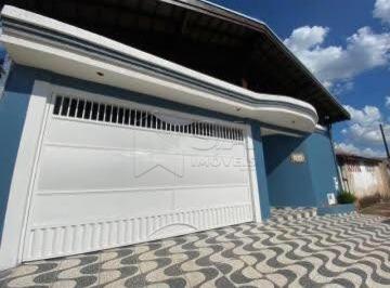 Casa · 250m² · CASA RESIDENCIAL CEDRO - BOTUCATU / SP