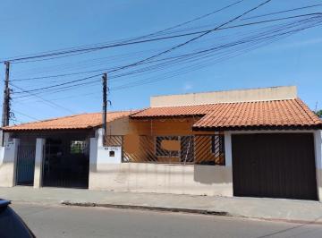 Casa · 186m² · CASA CENTRO - BOTUCATU / SP