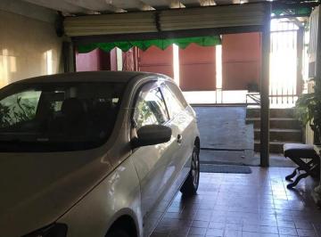 Casa · 242m² · CASA VILA SANTANA - BOTUCATU / SP