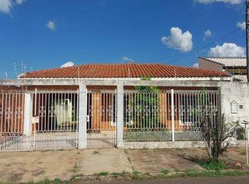Casa · 270m² · CASA JARDIM PARAÍSO II - BOTUCATU / SP