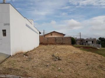 Casa · 250m² · CASA JARDIM YPÊ - BOTUCATU / SP