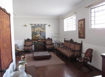 Casa · 336m² · CASA CENTRO - BOTUCATU / SP