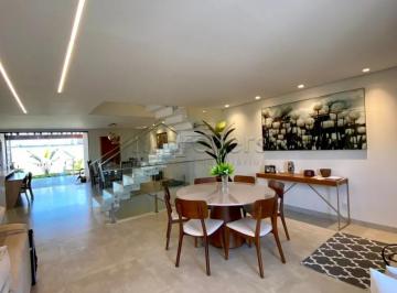 Casa · 250m² · CASA CENTRAL PARQUE - BOTUCATU / SP