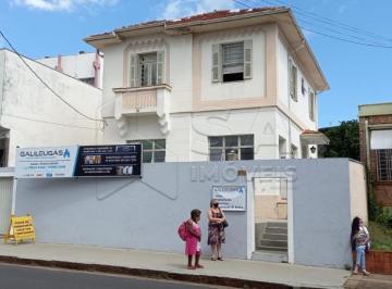 Casa · 496m² · CASA CENTRO - BOTUCATU / SP