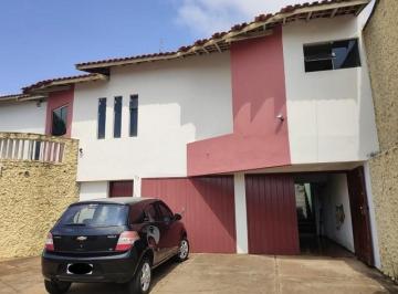 Casa · CASA JARDIM PARAÍSO - BOTUCATU / SP