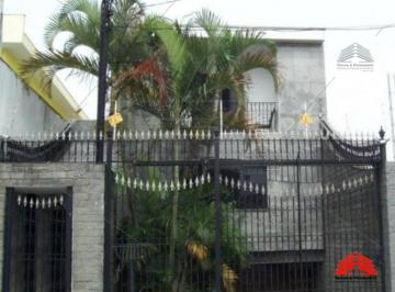 Foto 12 · Sobrado de 260 m² a venda na Vila Ema, com 3 dormitórios sendo 1 suíte com closet, 2 banheiros, lava
