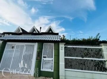Apartamento · 200m² · 3 Quartos · 1 Vaga · Lindo sobrado no centro de Tramandaí