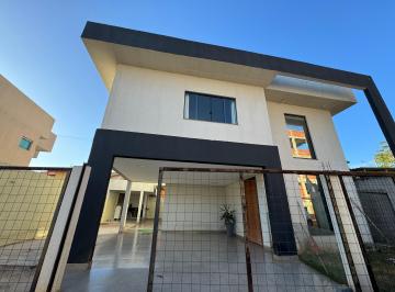 Casa de 4 quartos, Vicente Pires · SHVP - Jockey - Rua 01 - Vicente Pires - Casa - 4 quartos - suíte