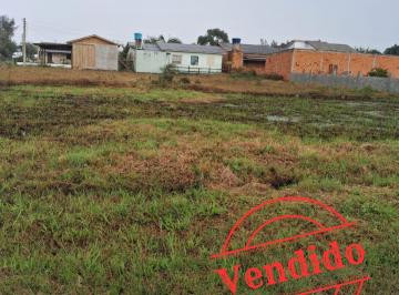 Terreno · 360m² · Adquira já seu lote/terreno na Praia da Caçamba em Balneário Arroio do Silva/SC.